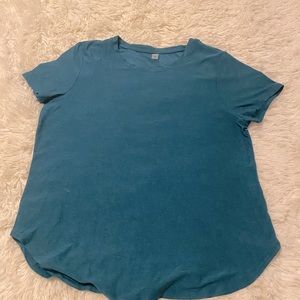 NWOT Beyond Yoga T-shirt